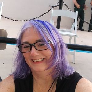 Meet your Posher, Tina